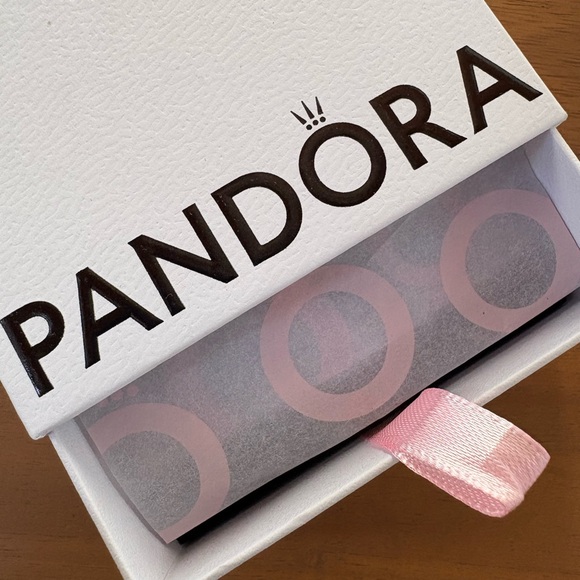 Pandora CZ Circle of Sparkle Necklace - Picture 2 of 5